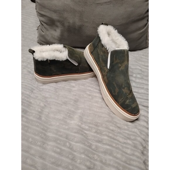 Toms Paxton Slip On Shoe Deep Forest Green Camo Womens Size 7.5 Suede Faux Fur - Picture 2 of 14